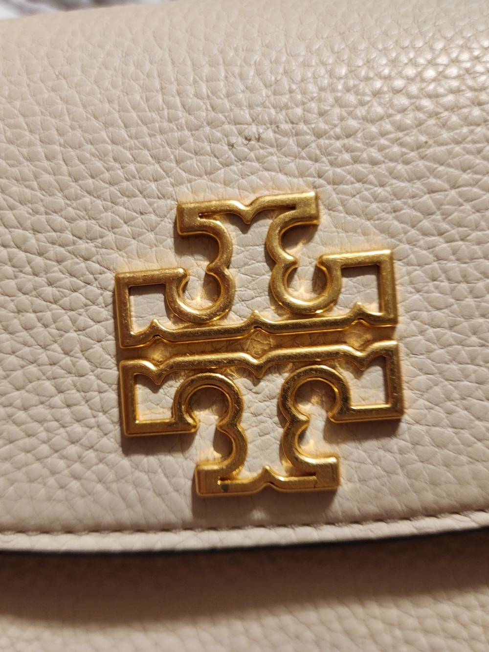 Tory Burch Cream Pebbled Leather Shoulder Bag with Gold Logo